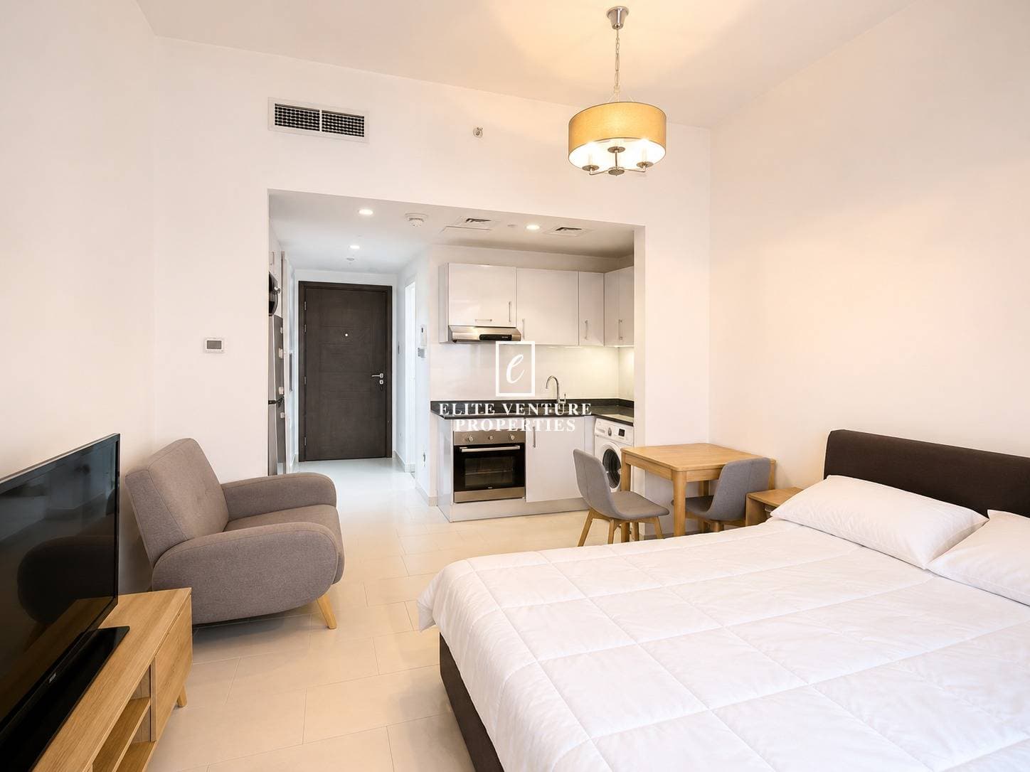 Studio Apartment | Fully Furnished | Spacious | Modern in Roy Mediterranean by Azizi, Dubai 4