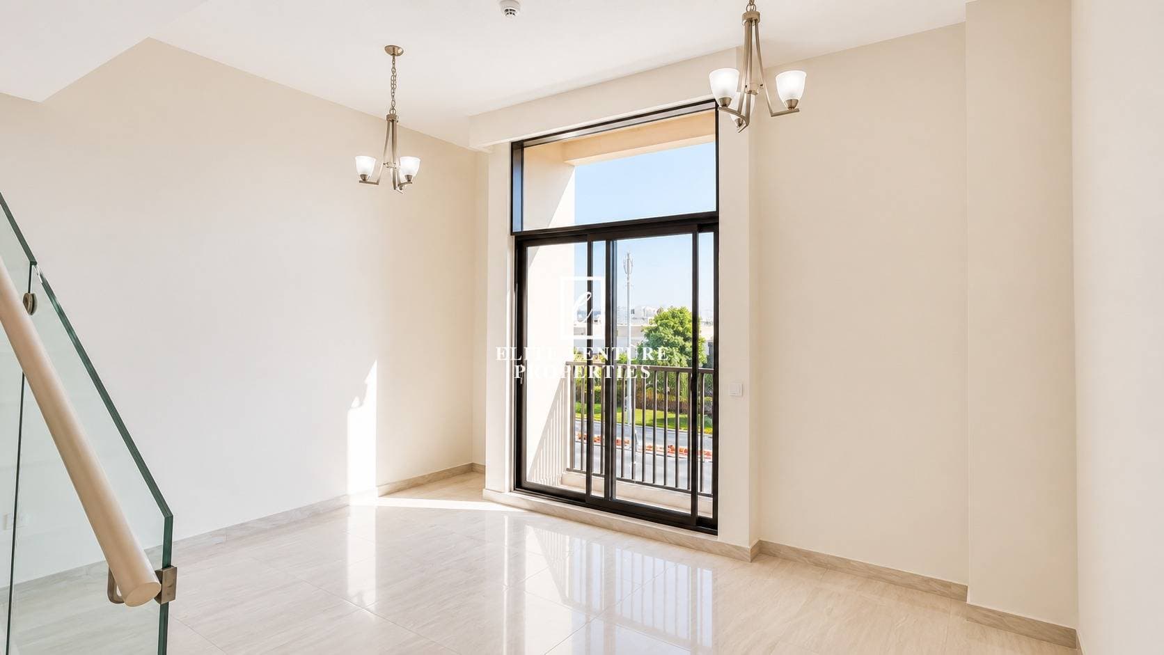4 Bed Villa | Rented | Huge Layout | Spacious | Prime Location in Sevilla, Dubai 2