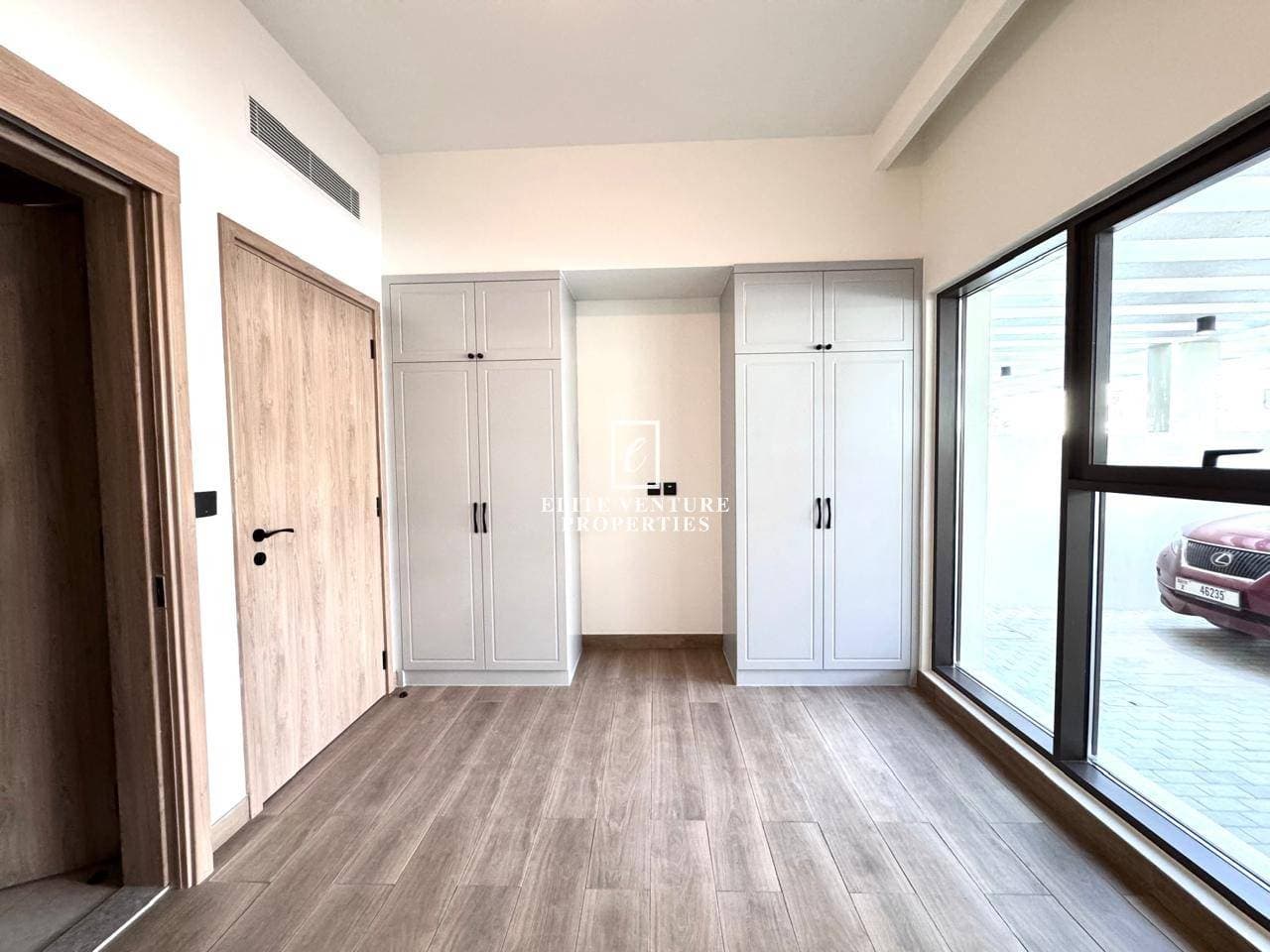 4 Bed Townhouse | Single Row | Ready to Move in | Near Amenities in Costa Brava, Dubai 4
