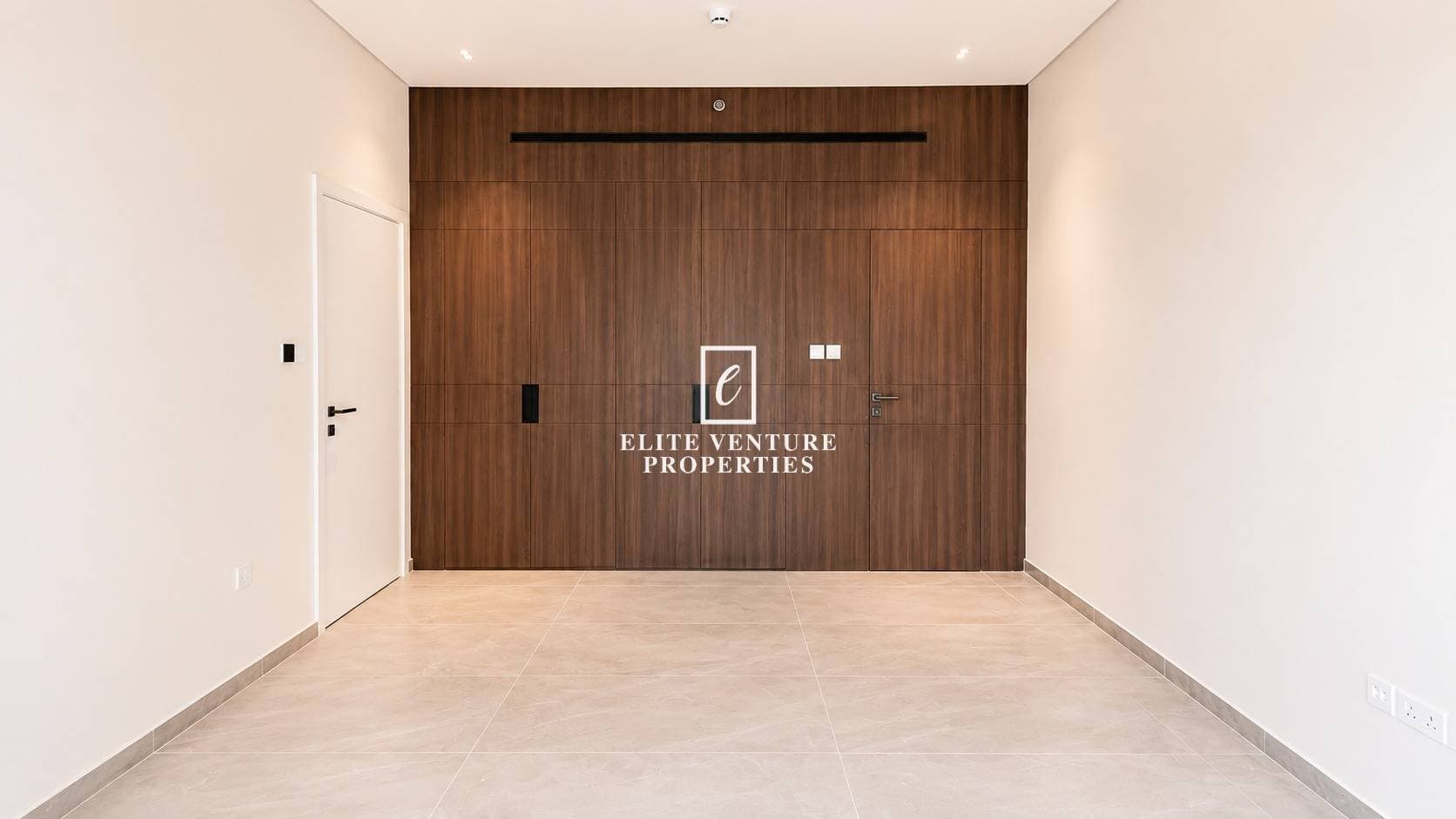 1 Bed Apartment | Pool View | Investor Deal | Rented in Beverly Boulevard, Dubai 3