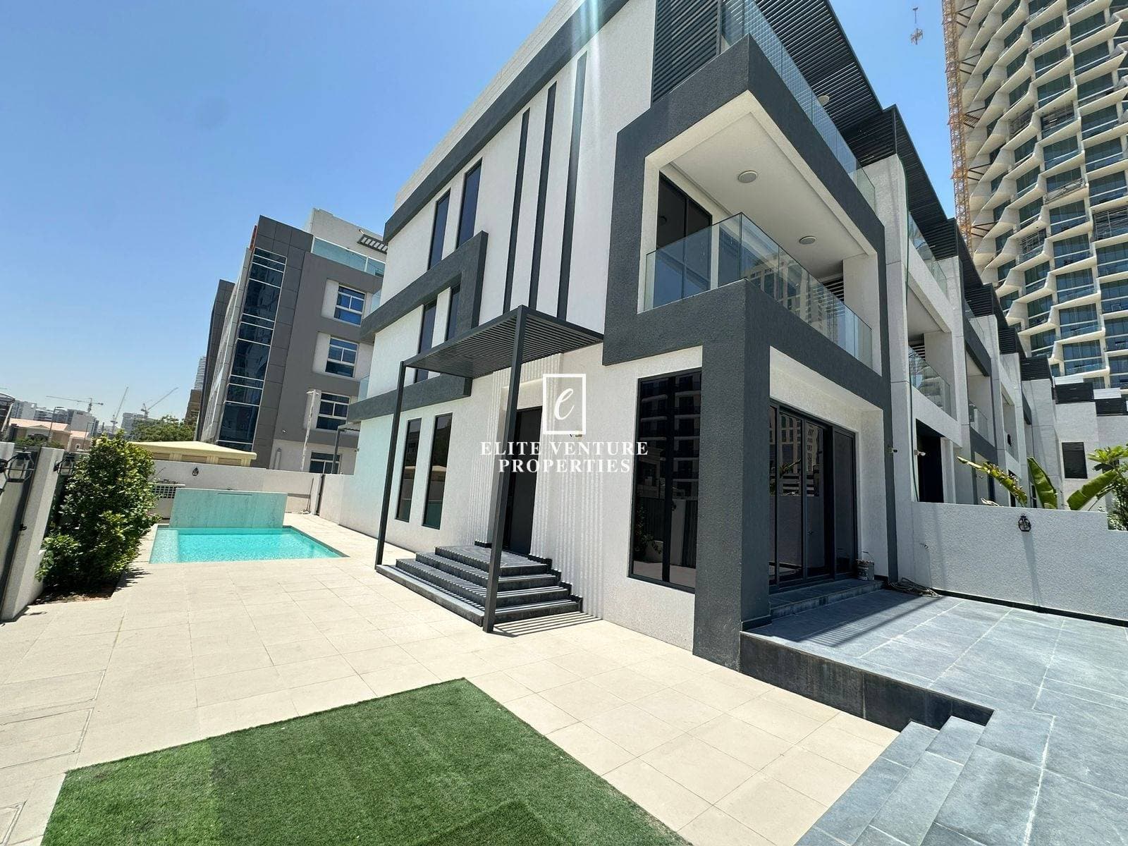 4 Bed Villa | Private Pool | + Maid’s Room | Fully Upgraded in JVC District 12, Dubai 2
