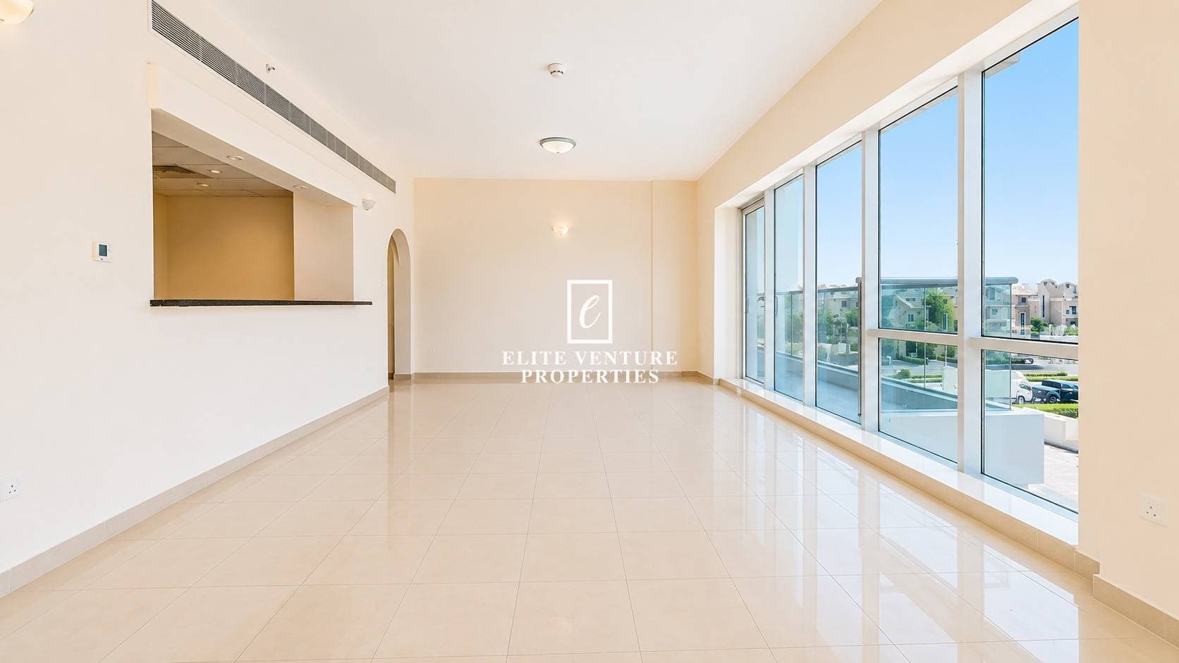 2 Bed Apartment | Rented | Spacious | Prime Location | Best Deal in Tennis Tower, Dubai 3