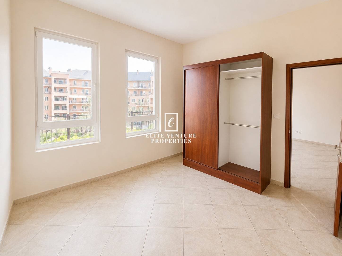 1 Bed Apartment | Prime Location | Large Layout | Modern in Weston Court 2, Dubai 3