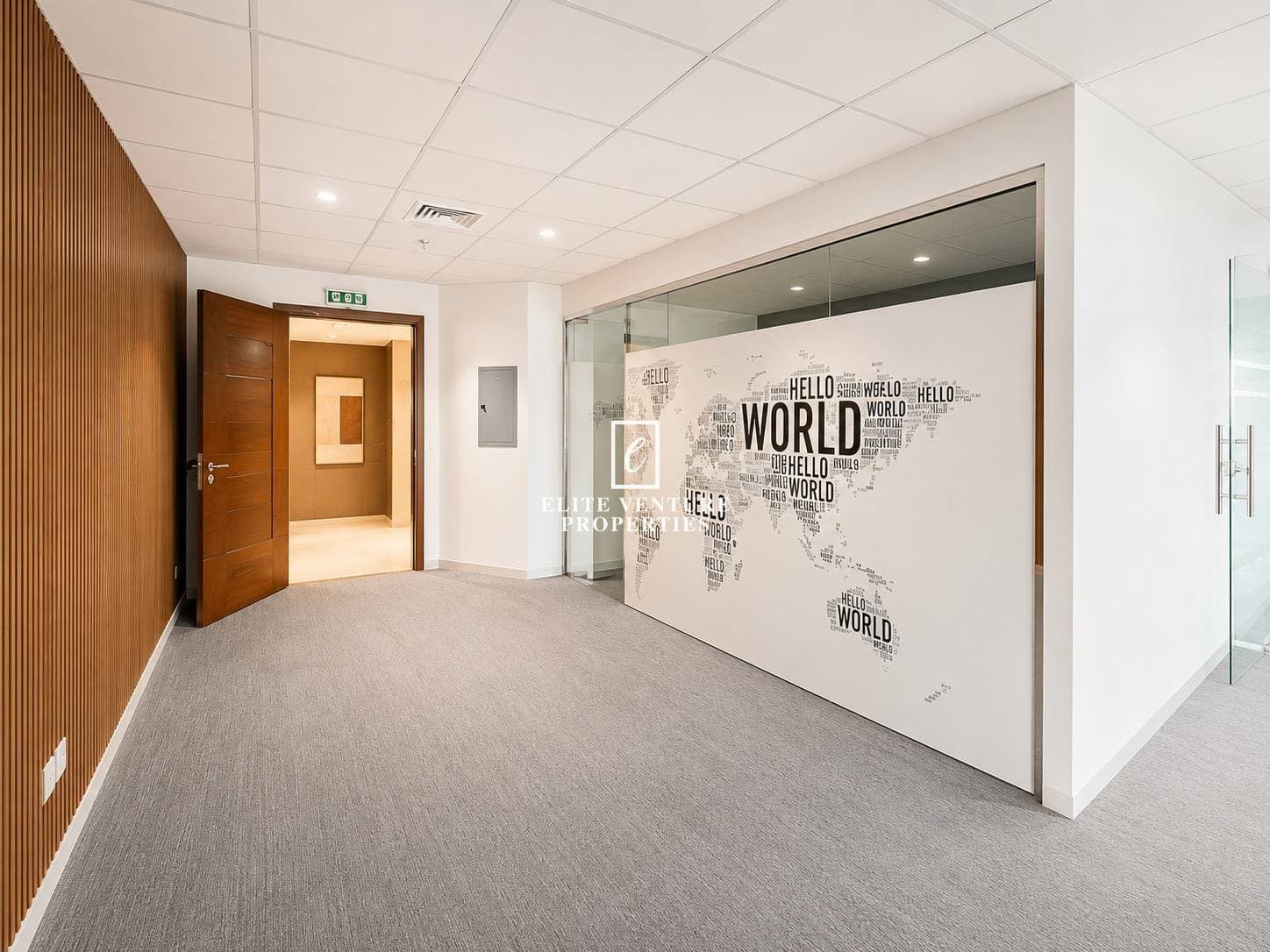 Office | Fully Fitted Layout | Canal View | Spacious in The Metropolis Tower, Dubai 3