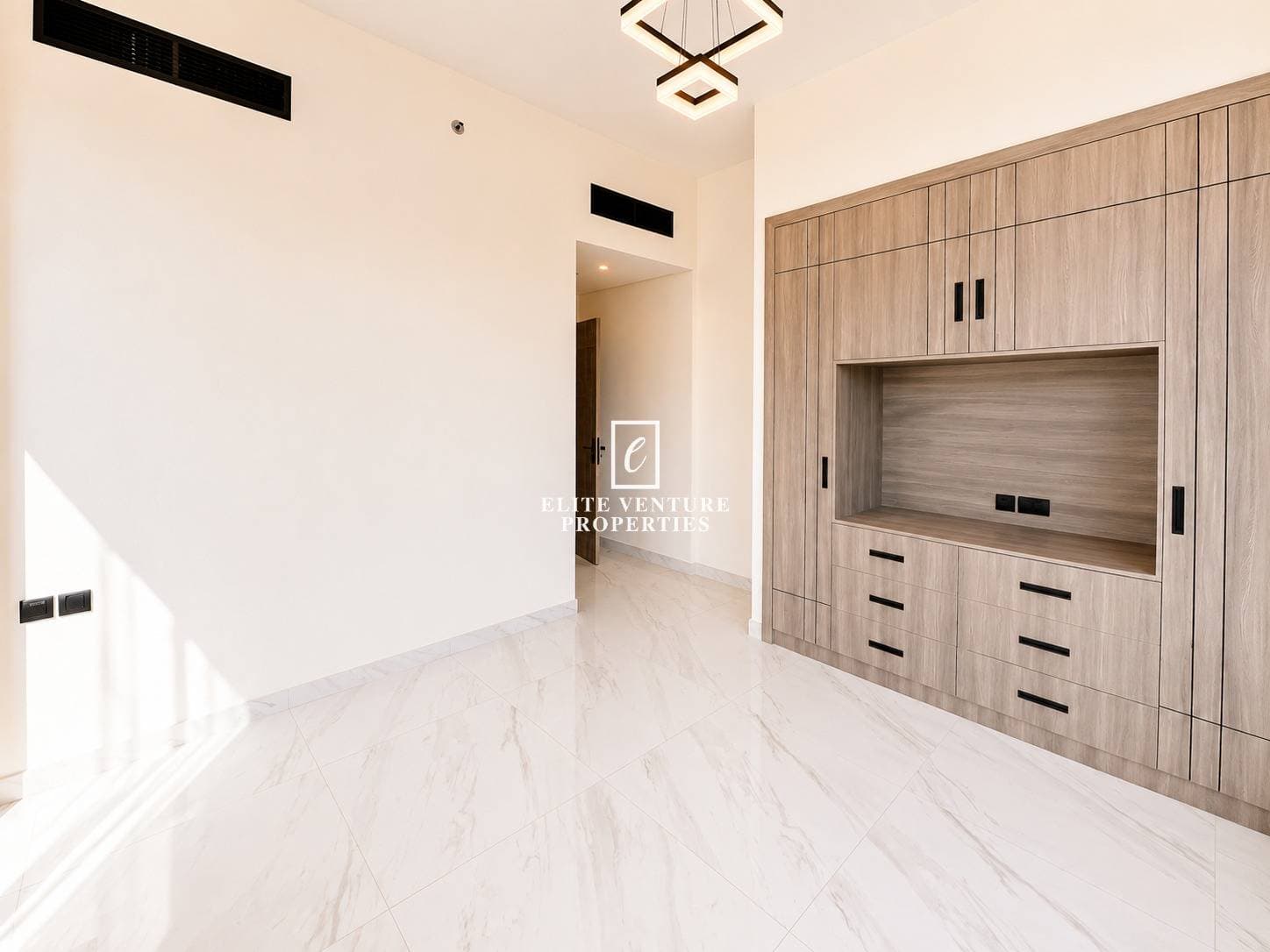 2 Bed Apartment | Private Pool | Corner Unit | Brand New | High ROI in Samana Santorini, Dubai 4