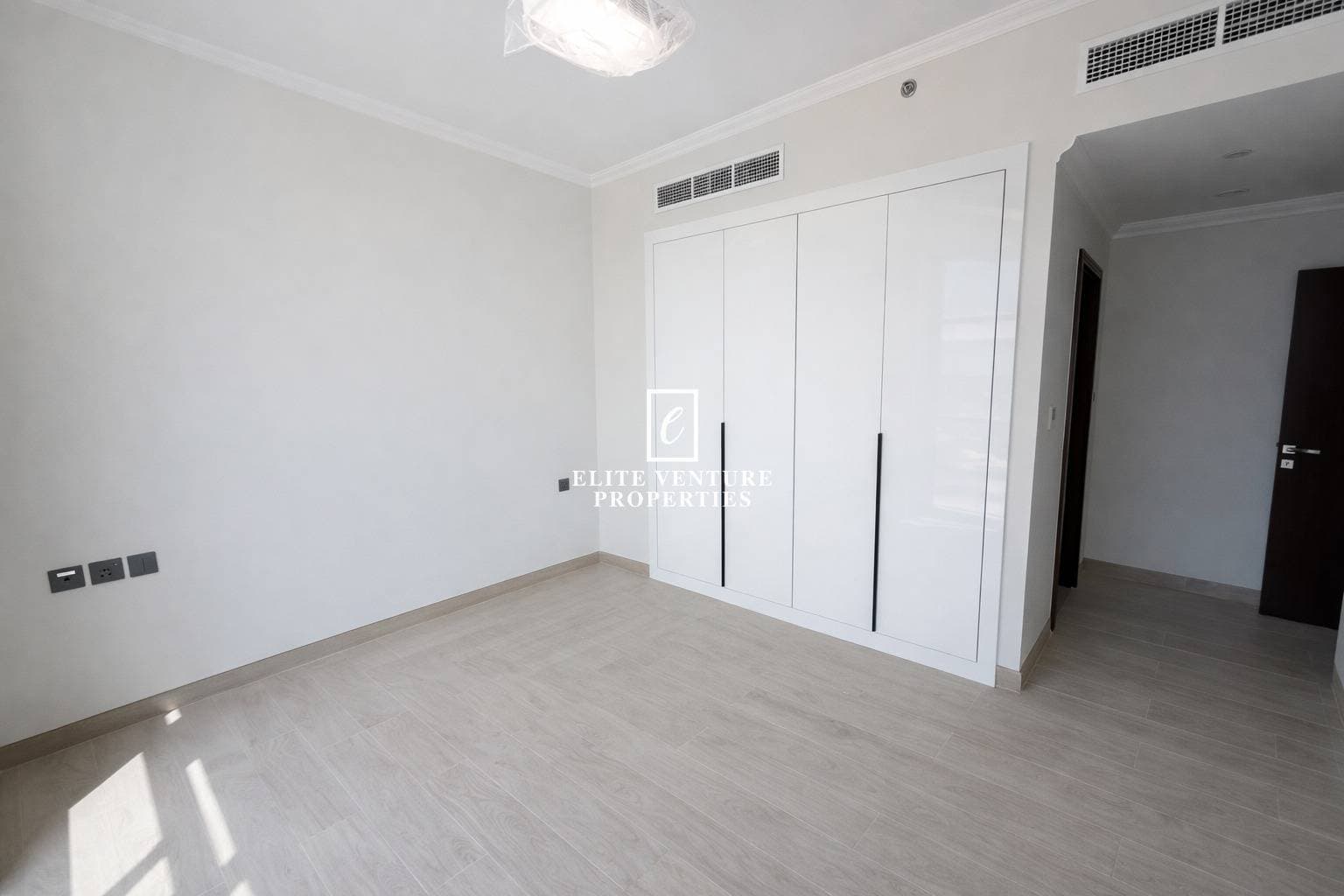 2 Bed Apartment | Premium Quality | Spacious Layout | Prime Location in Art Courtyard, Dubai 5