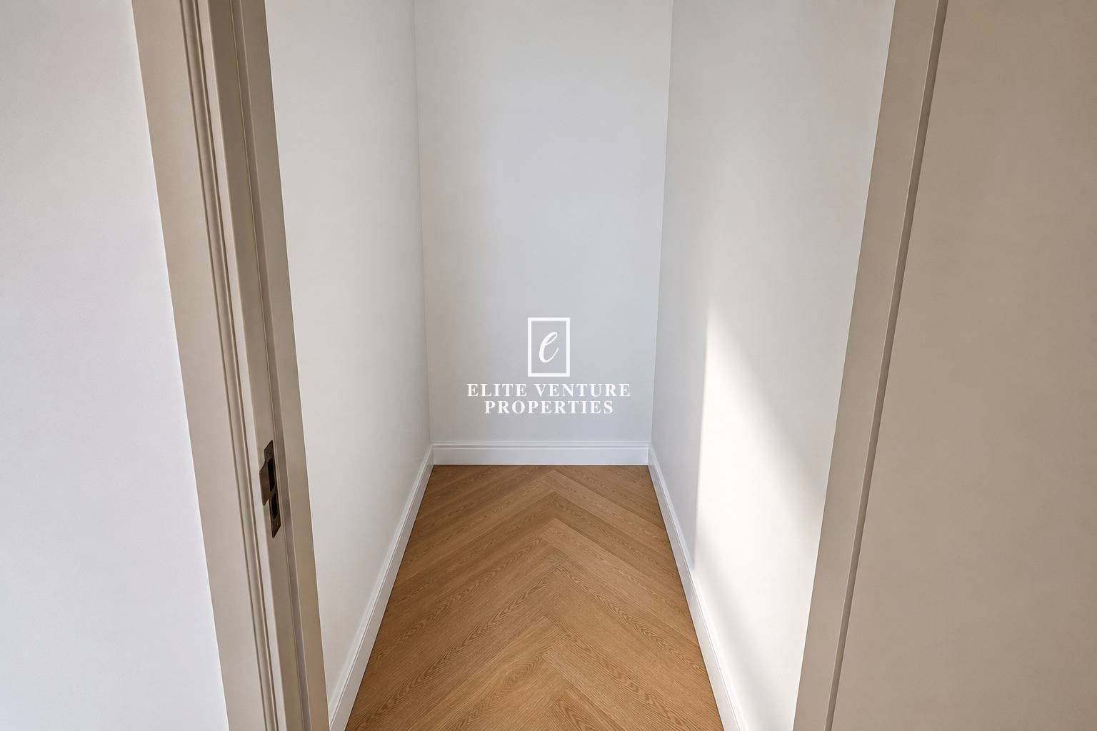 1 Bed Apartment | Prime Location | Spacious | Modern 1BHK in Weston Court 2, Dubai 5