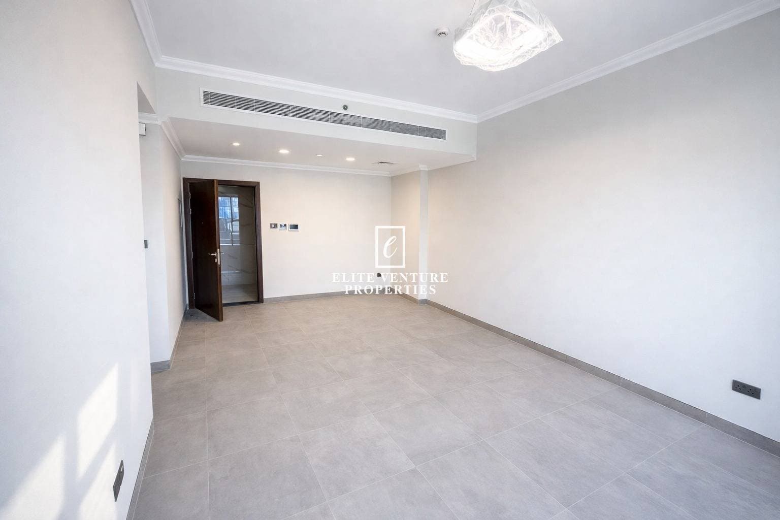 2 Bed Apartment | Premium Quality | Spacious Layout | Prime Location in Art Courtyard, Dubai 3