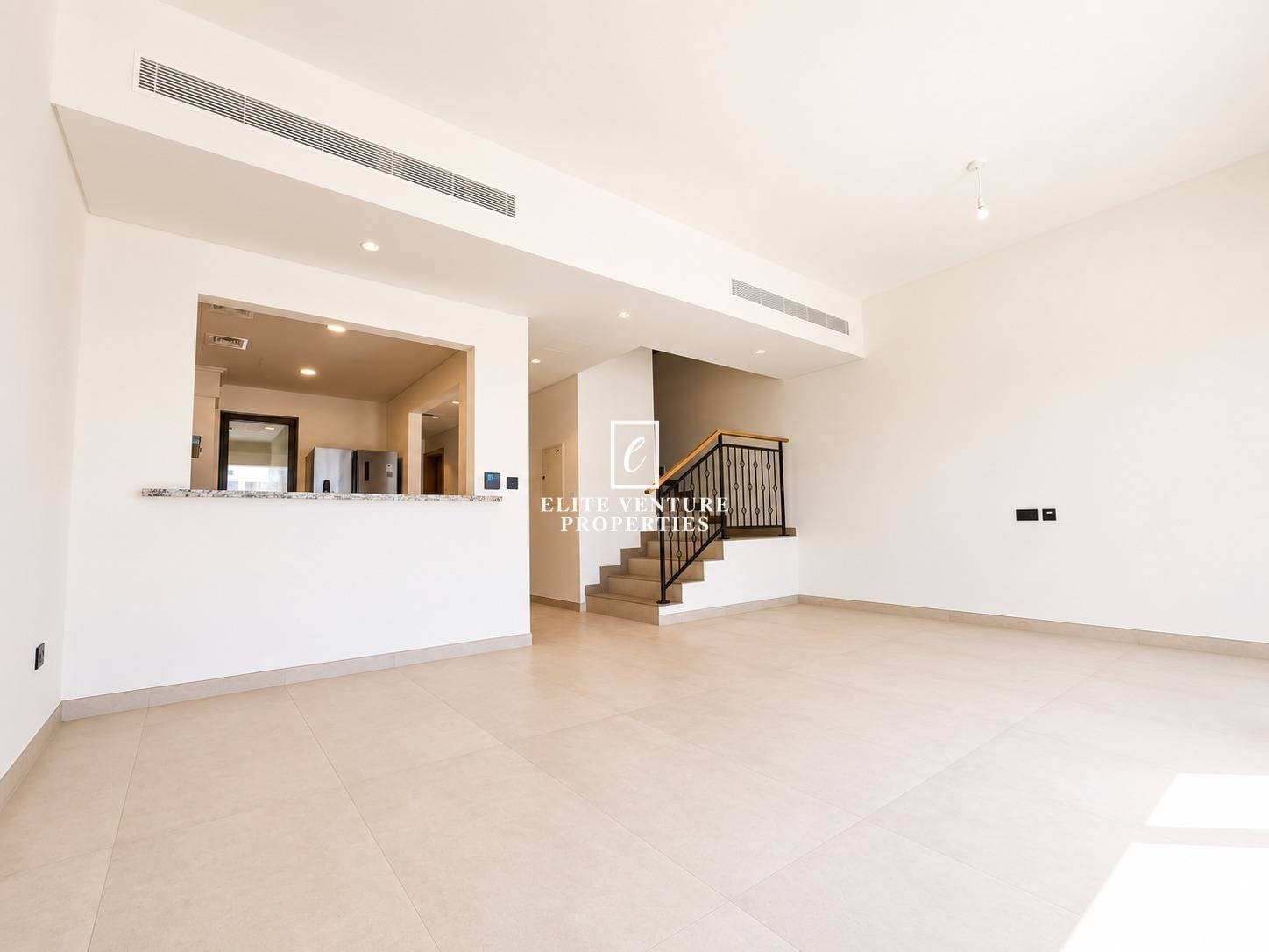 4 Bed Townhouse | Brand New | Back-to-back | Spacious in Costa Brava, Dubai 3