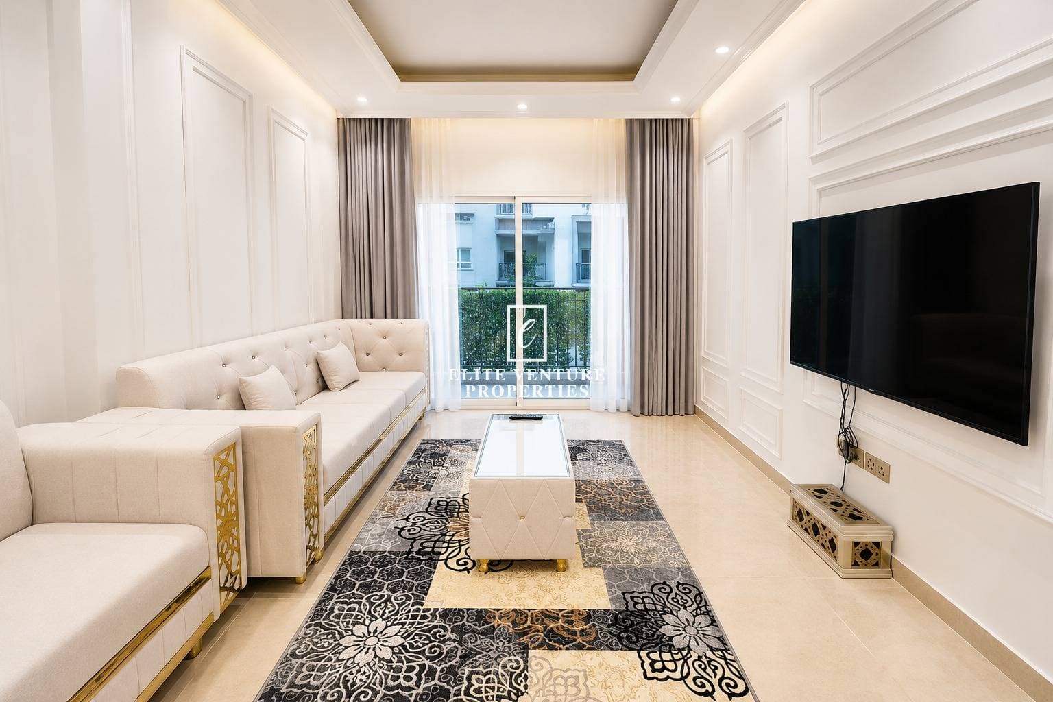 1 Bed Apartment | Fully Furnished | Pool View | High Floor in Centrium Tower 2, Dubai 2