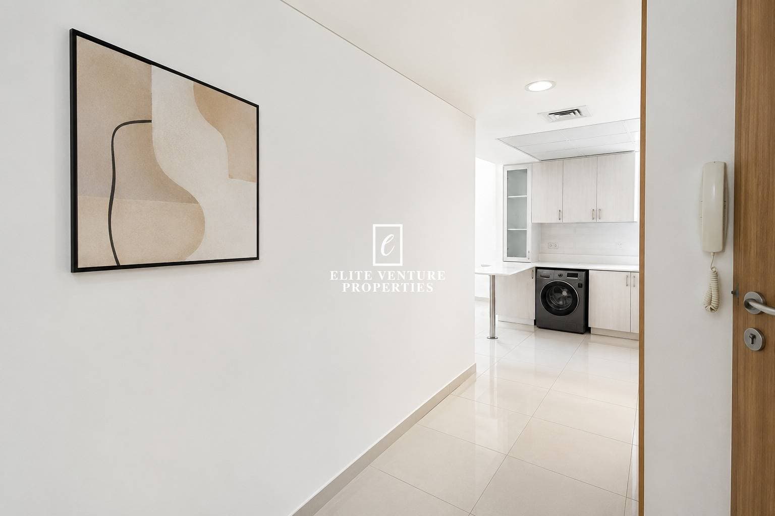 1 Bed Apartment | Modern Layout | Prime Location | Spacious in Easton Court, Dubai 5