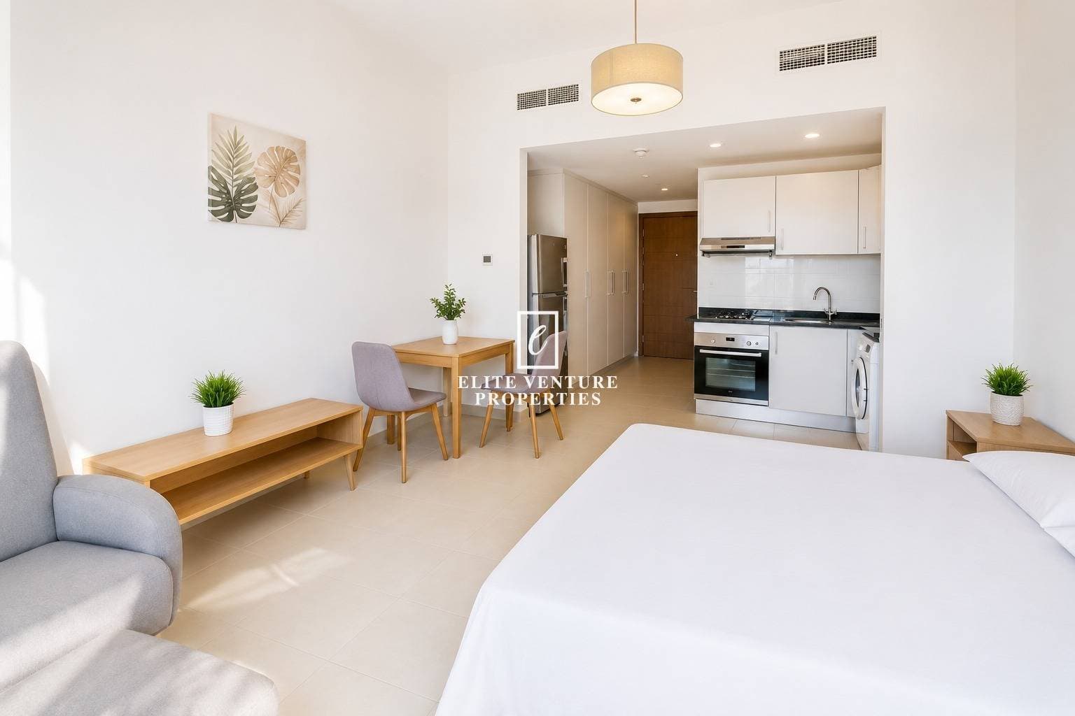 Studio Apartment | Modern Layout | Spacious | Fully Furnished in Roy Mediterranean by Azizi, Dubai 3