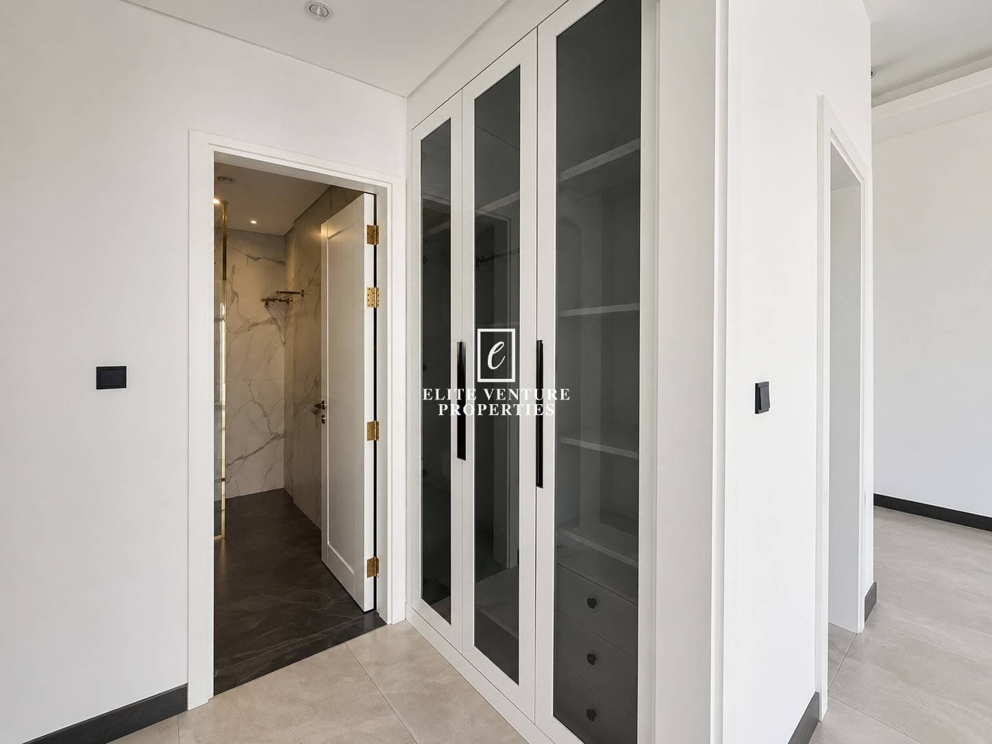 1 Bed Apartment | Prime Location | Spacious | Modern Layout in Curve by Sentro, Dubai 4