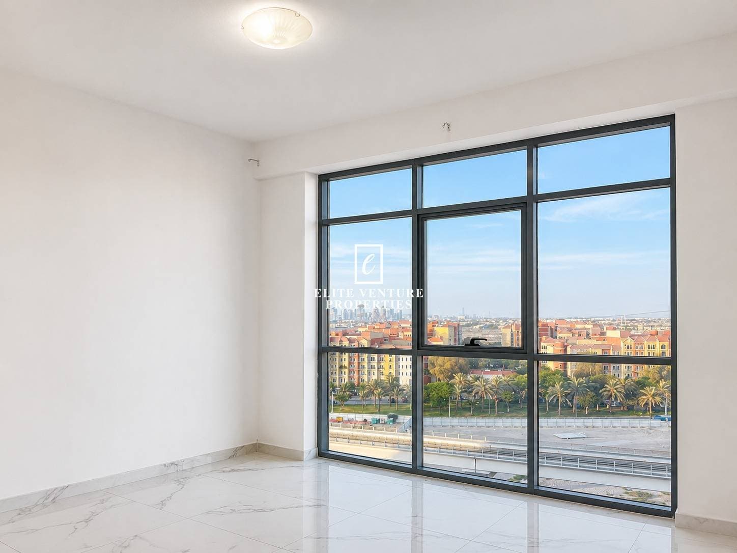 2 Bed Apartment | Spacious+maid's | Great Offer | Prime Location in 5th Avenue, Dubai 2