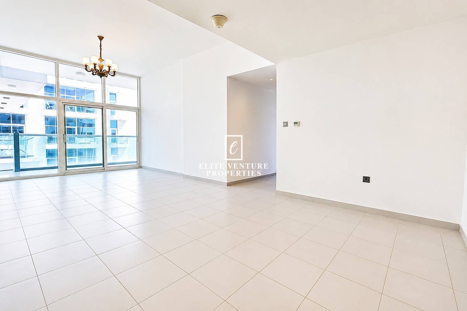 3 Bed Apartment | Spacious Layout | Prime Location | Well Maintained in Glitz 2, Dubai 2
