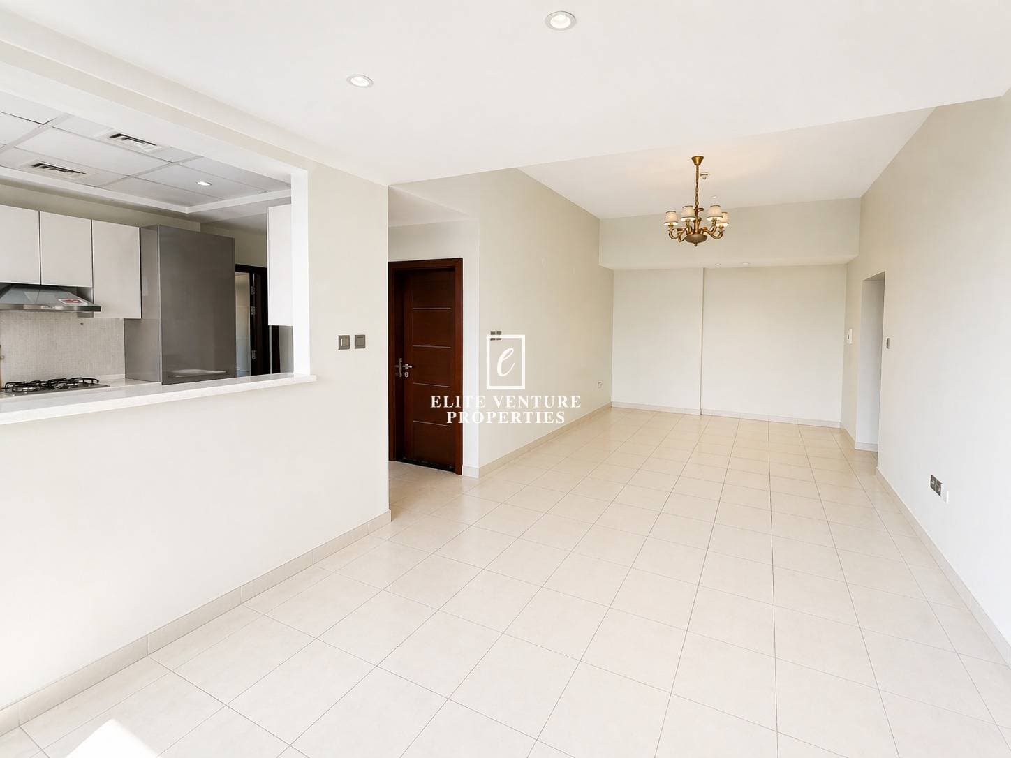 2 Bed Apartment | Spacious Layout | Great Investor | Best Offer in Glitz 1, Dubai 3
