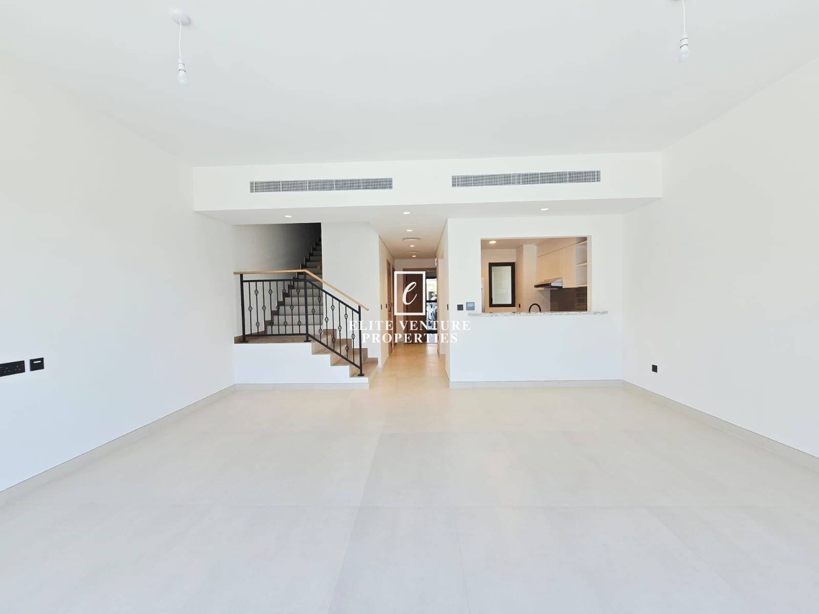 5 Bed Townhouse | Huge Layout | Prime Location | Ready to Move in in Costa Brava, Dubai 3