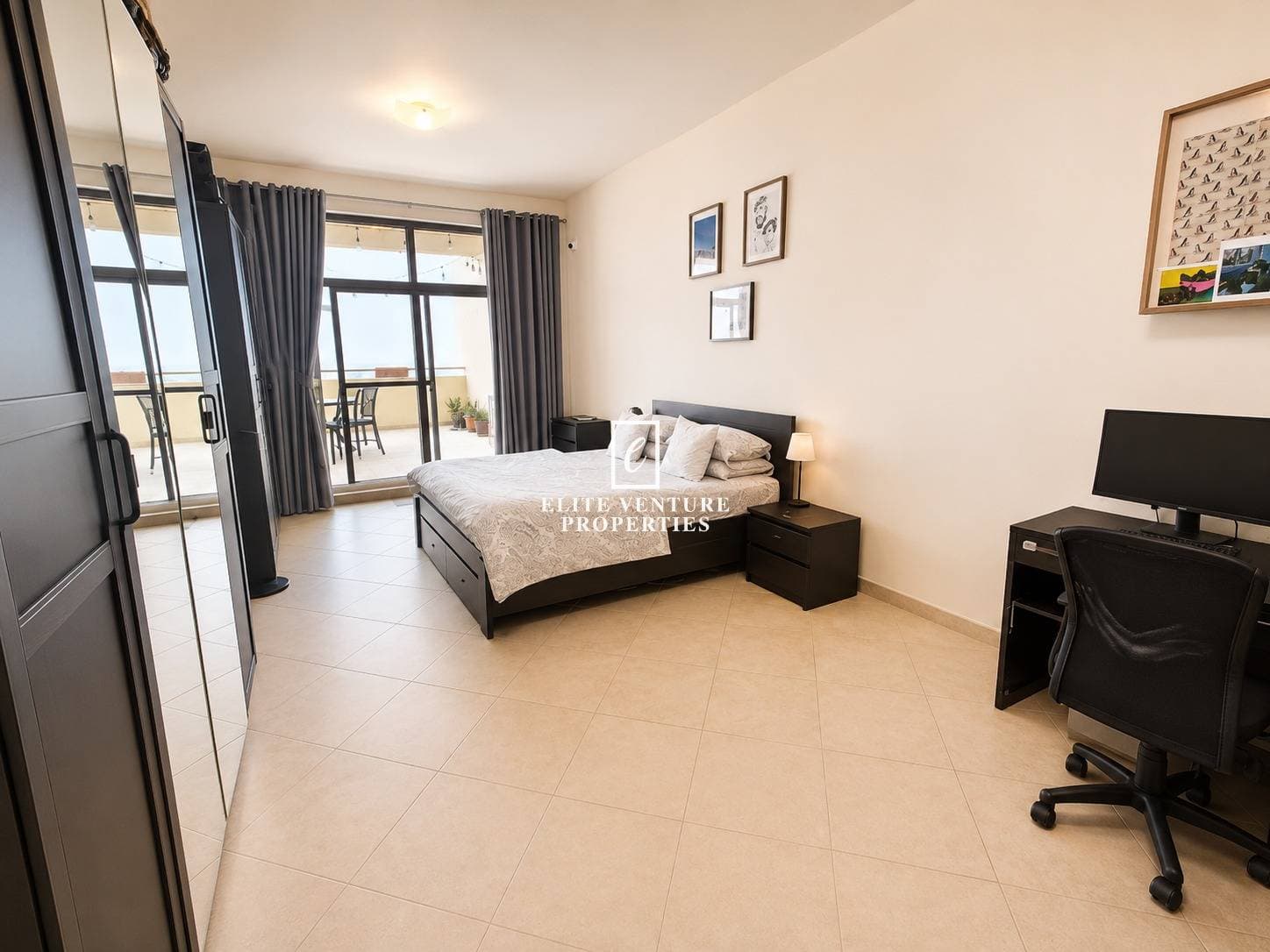 2 Bed Apartment | Rented | Spacious | Well Maintained in New Bridge Hill 1, Dubai 5