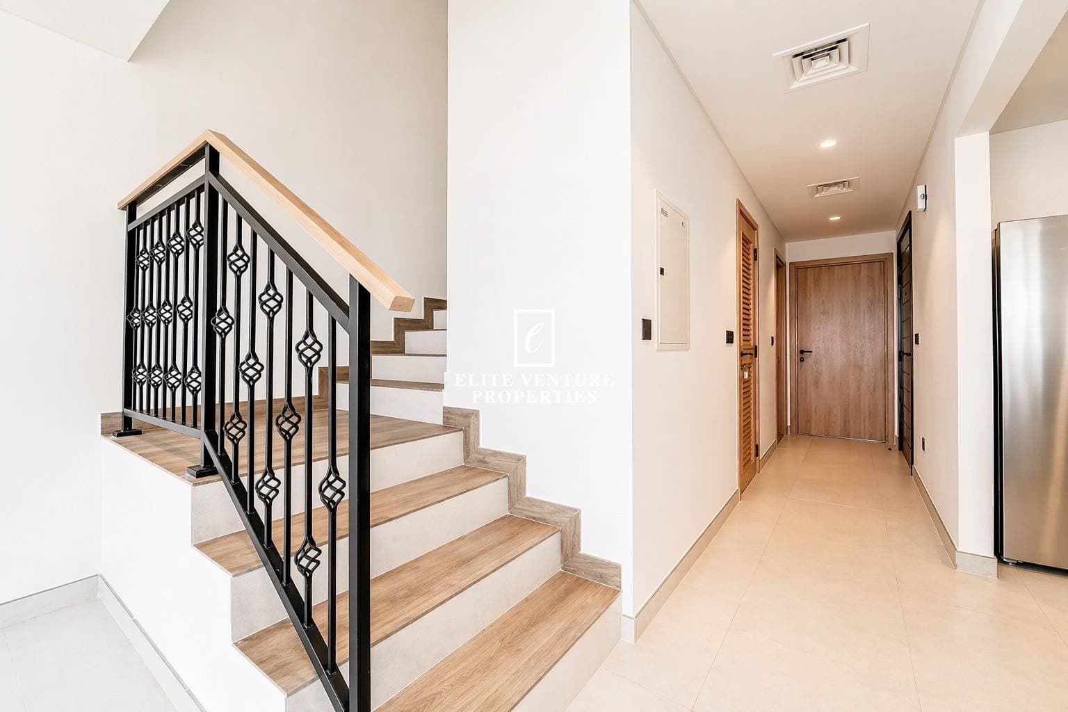 5 Bed Townhouse | Corner Unit | Back-to-back | Investor Deal in Costa Brava, Dubai 3