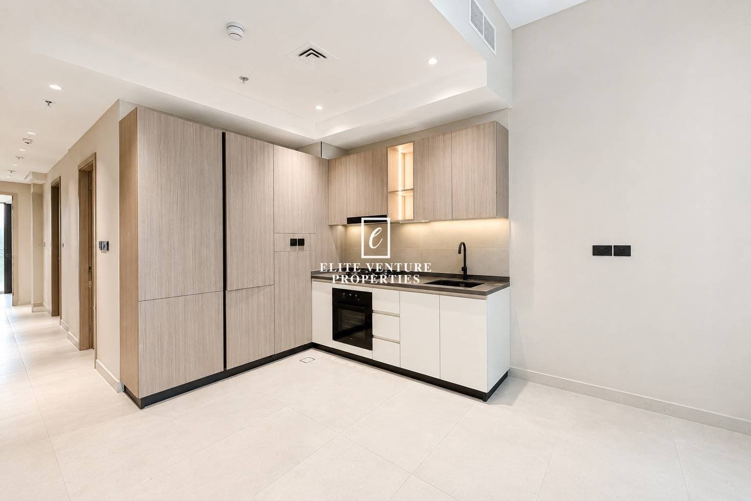 Studio Apartment | Modern Unit | 12 Cheques Available | Prime Area in Golf Vista Heights, Dubai 2