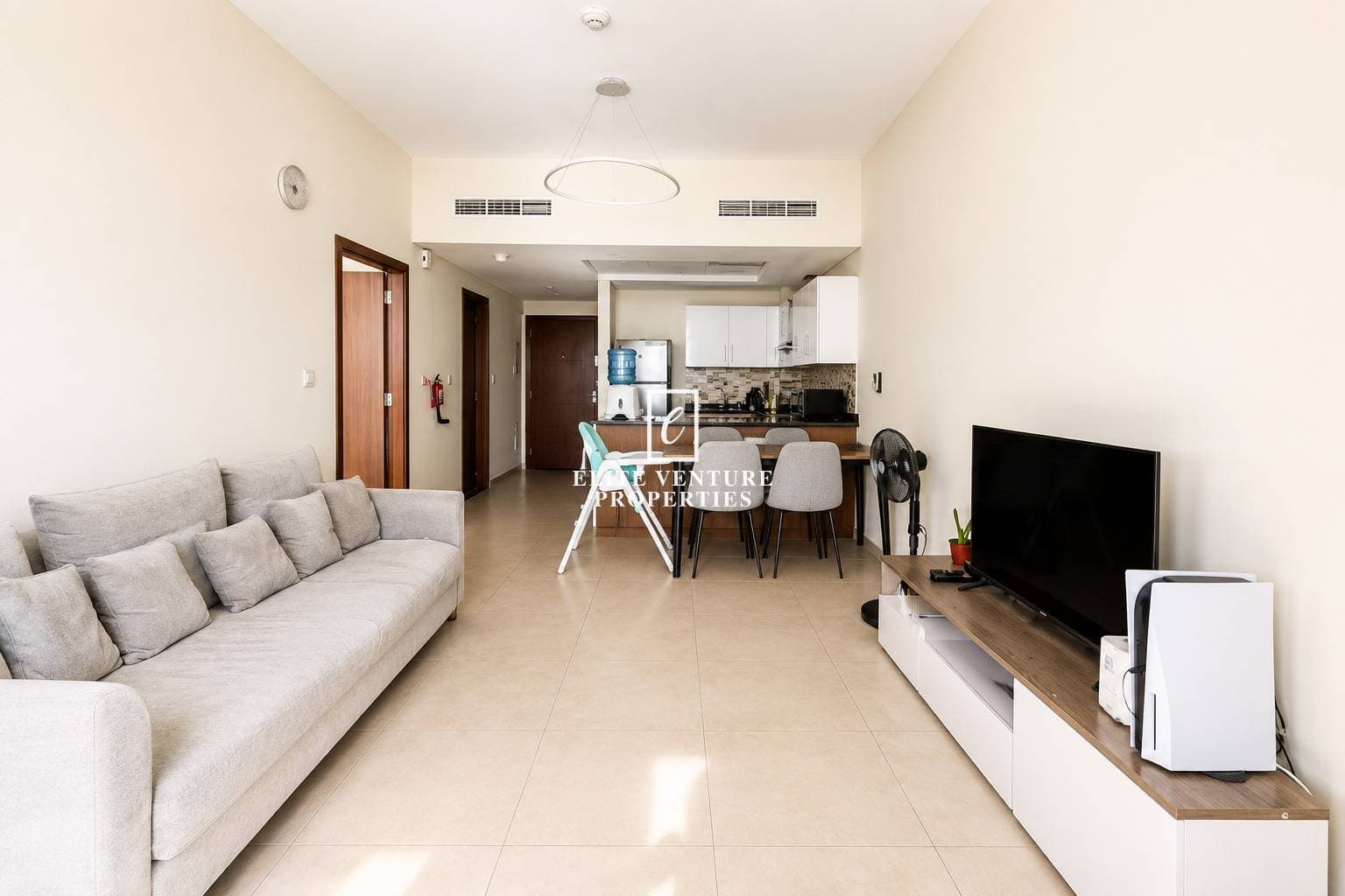 1 Bed Apartment | Fully Furnished | Huge Layout | Premium Quality in Samia Azizi, Dubai 3
