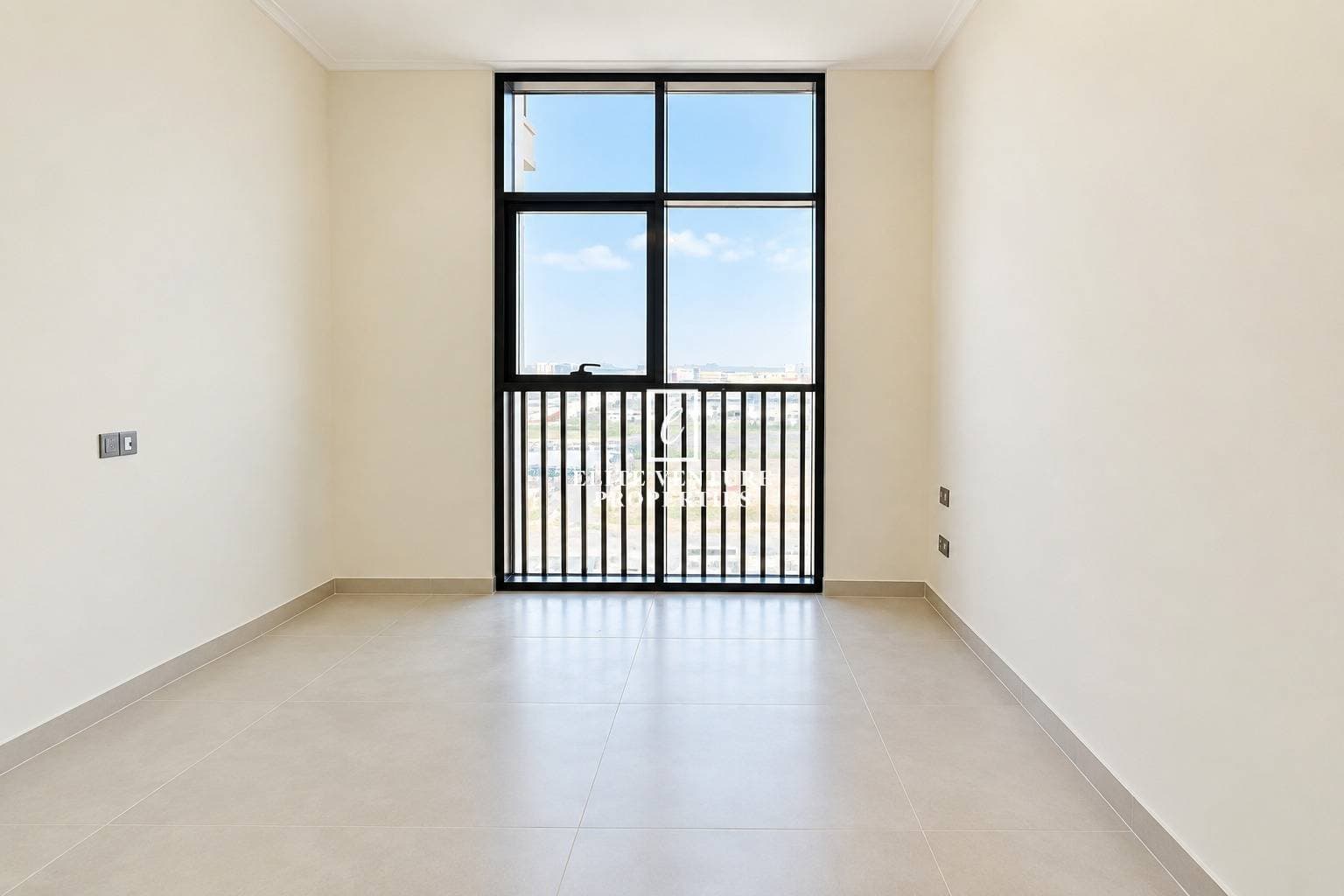 1 Bed Apartment | Vacant | Investor Deal | Prime Location in FH Residency, Dubai 5