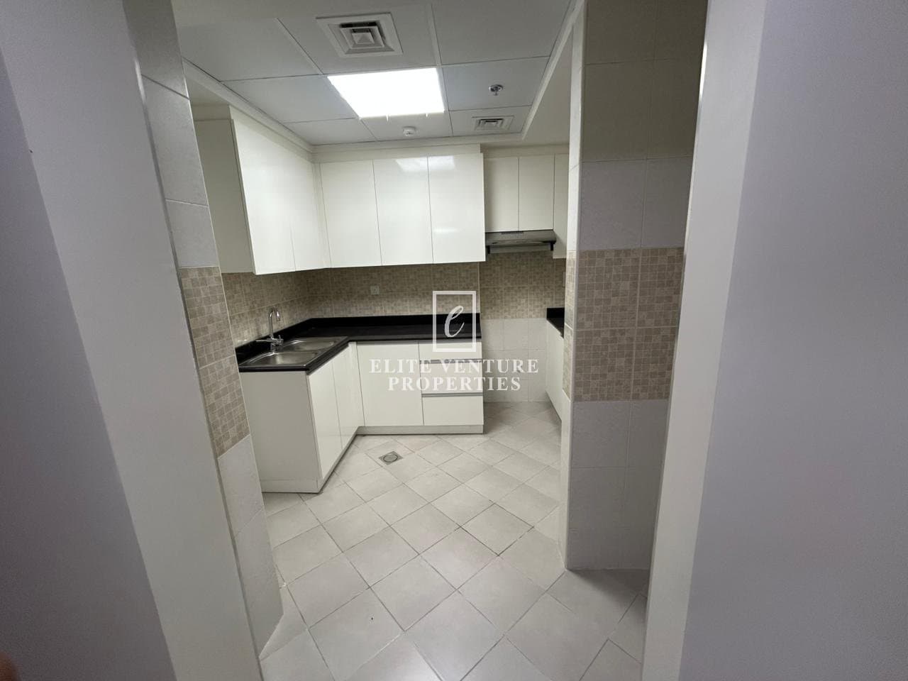 1 Bed Apartment | Tenanted | Prime Location | Spacious in Profile Residence, Dubai 3