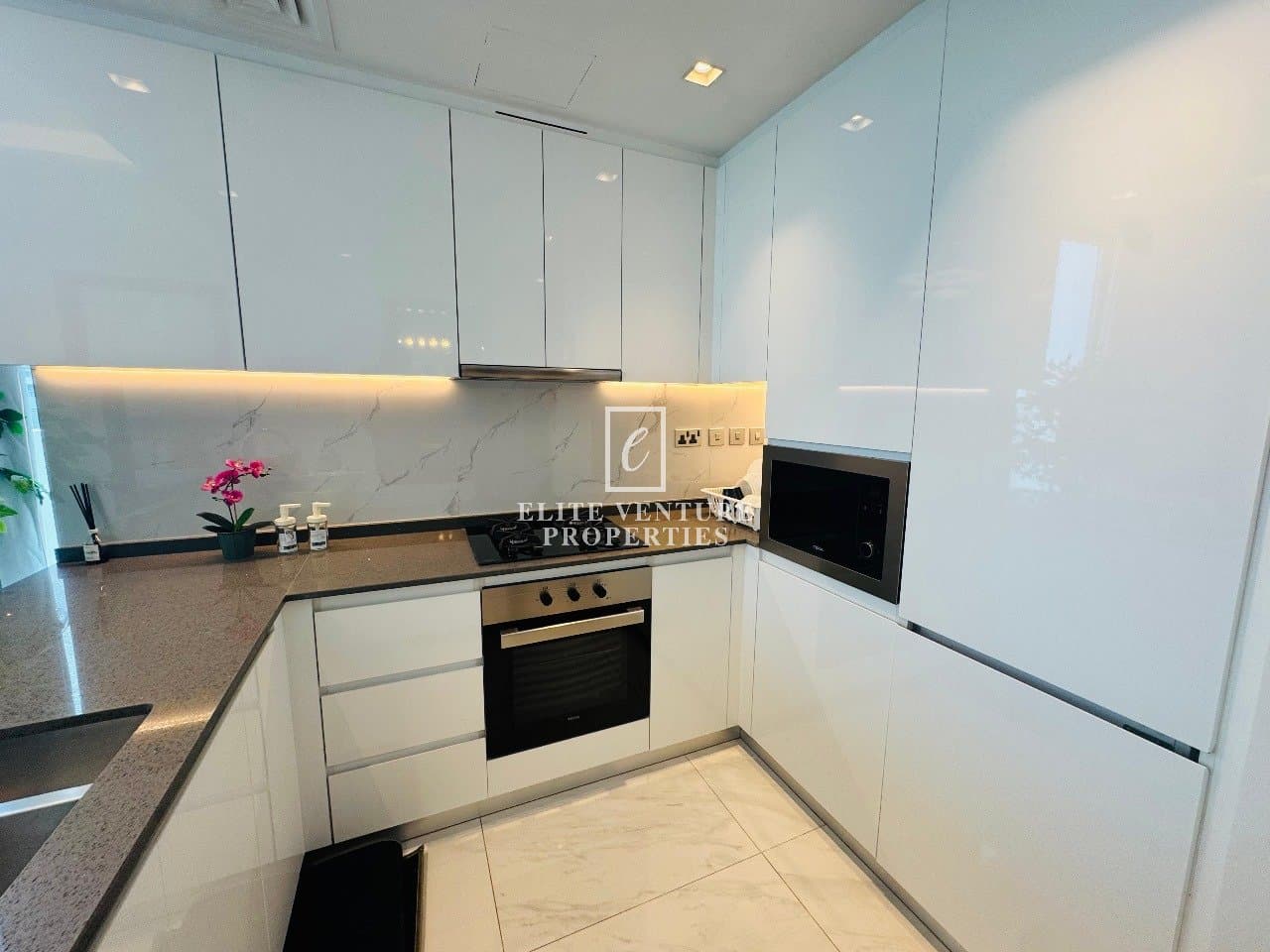 1 Bed Apartment | Fully Furnished | Vacant | Prime Location in Samana Hills, Dubai 4