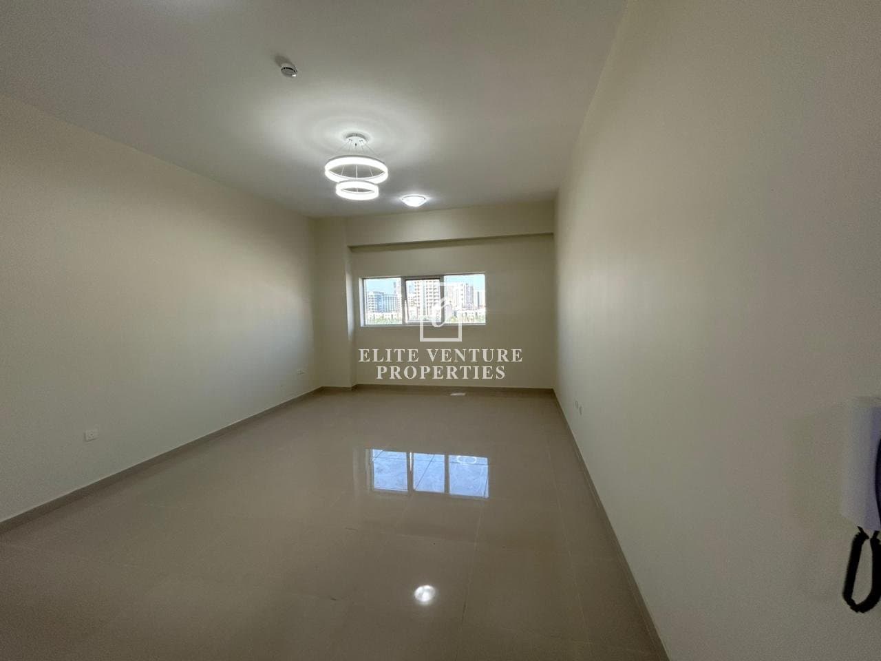 1 Bed Apartment | Tenanted | Prime Location | Spacious in Profile Residence, Dubai 4