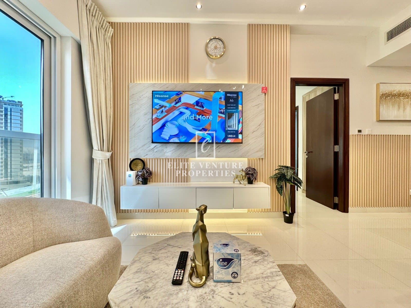 1 Bed Apartment | Vacant | Prime Location in Hera Tower, Dubai 2