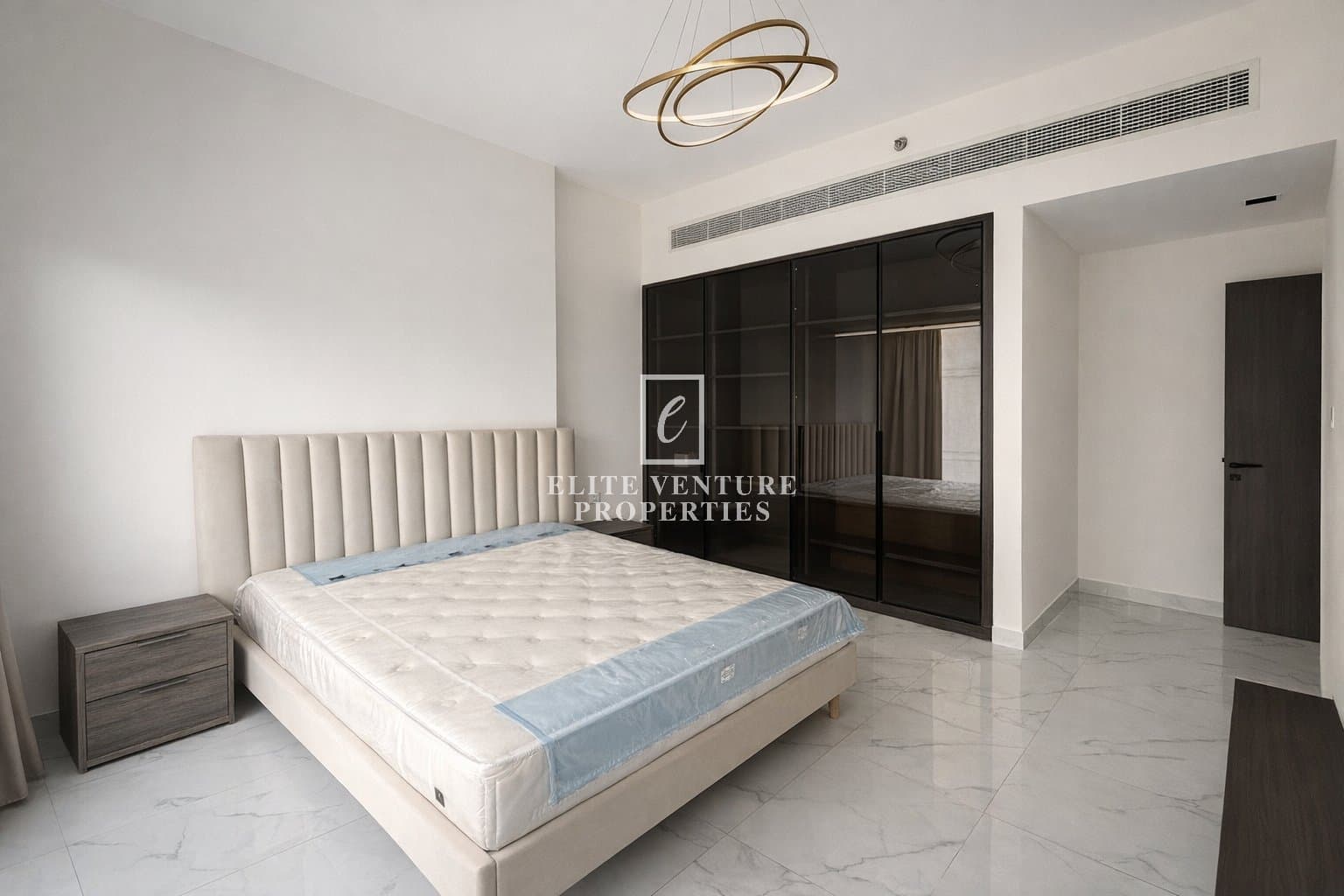 2 Bed Apartment | Elegant 2-BHK + Maid | Fully Furnished | Prime Location in Adhara Star, Dubai 5
